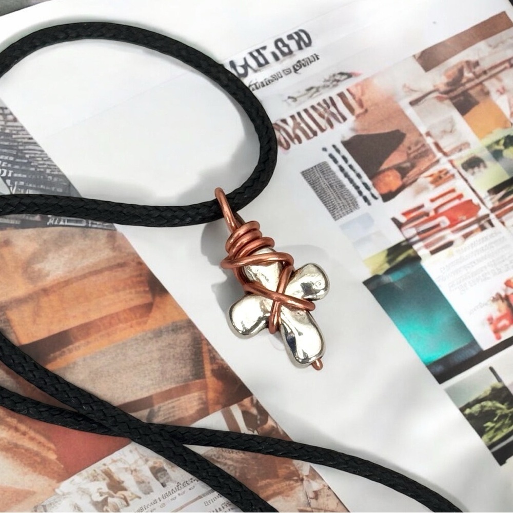 5 for $25💫Alternative Peach Wrapped Silver Cross Pendant Necklace - Picture 3 of 3